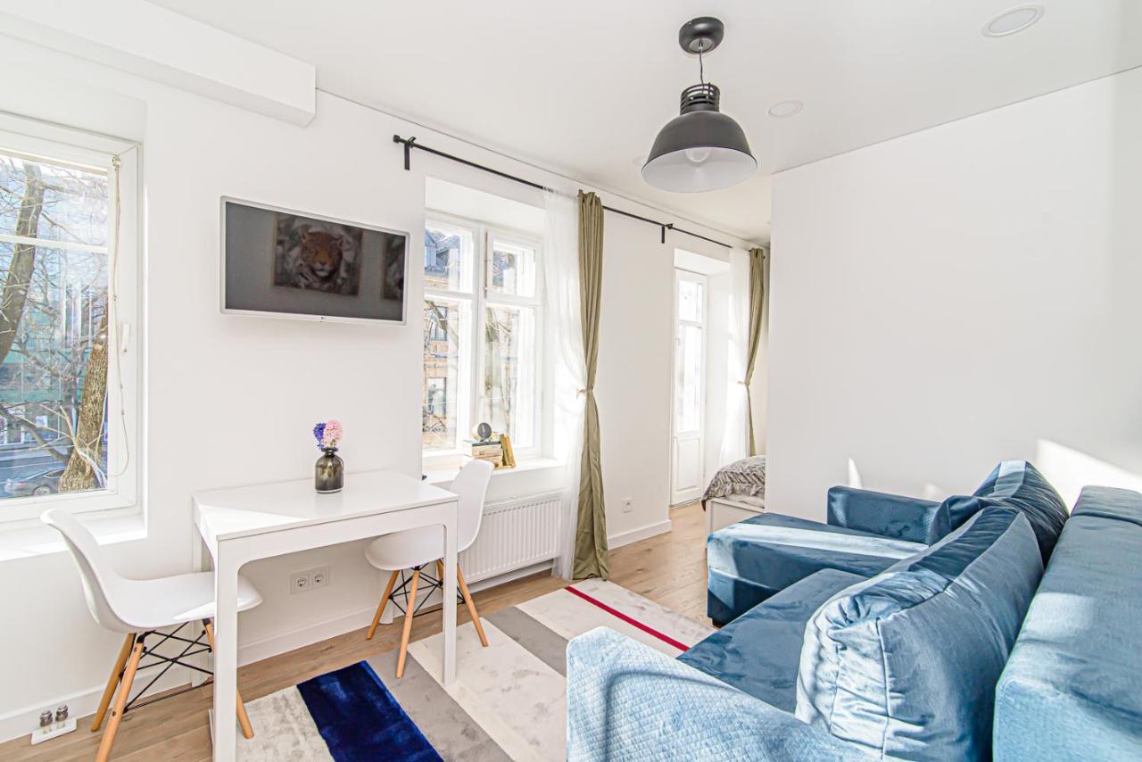 Crossroads Studio Vilnius Bagian luar foto